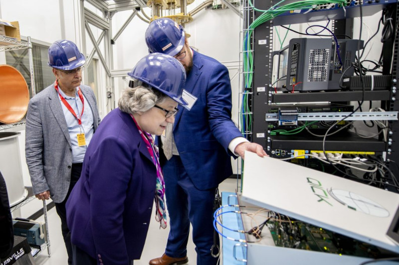 U.S. Department of Energy Program Helps Fermilab Bring Quantum Control Electronics to Market