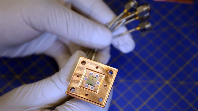 Record Cold Quantum Refrigerator Paves Way for Reliable Quantum Computers