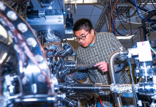 Rice find could hasten development of nonvolatile quantum memory