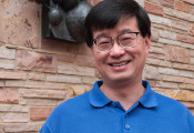 CU Physics Professor Jun Ye is Awarded the Monroe Endowed Professorship