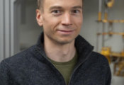 Andras Gyenis Receives CAREER Award to Develop Next-Generation Quantum Processors