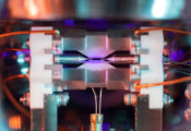 Oxford Team Achieves First-Ever ‘Quadsqueezing’ Quantum Interaction
