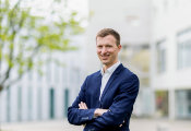 A New Approach to Reducing Errors in Quantum Computers