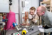 Superconducting Quantum Sensor Goes Vertical